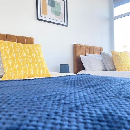 1 Bedroom Apartment - Flitwick - Contractor Friendly - Tourist Ready - Full Kitchen - Wifi - Smart Tv - Sofa Bed - Free Parking - Ideal For Short Or Long Stays Экстерьер фото
