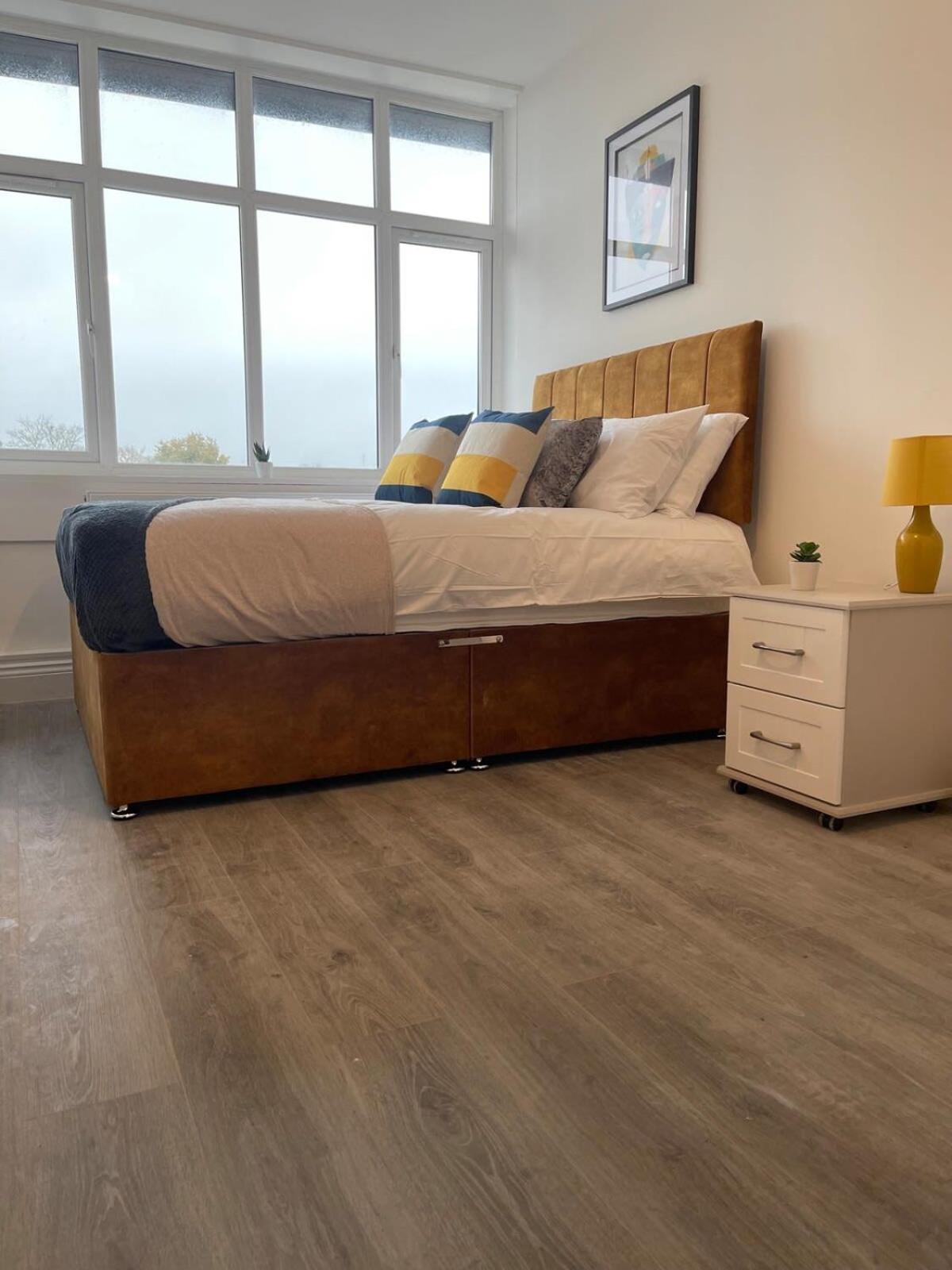 1 Bedroom Apartment - Flitwick - Contractor Friendly - Tourist Ready - Full Kitchen - Wifi - Smart Tv - Sofa Bed - Free Parking - Ideal For Short Or Long Stays Экстерьер фото