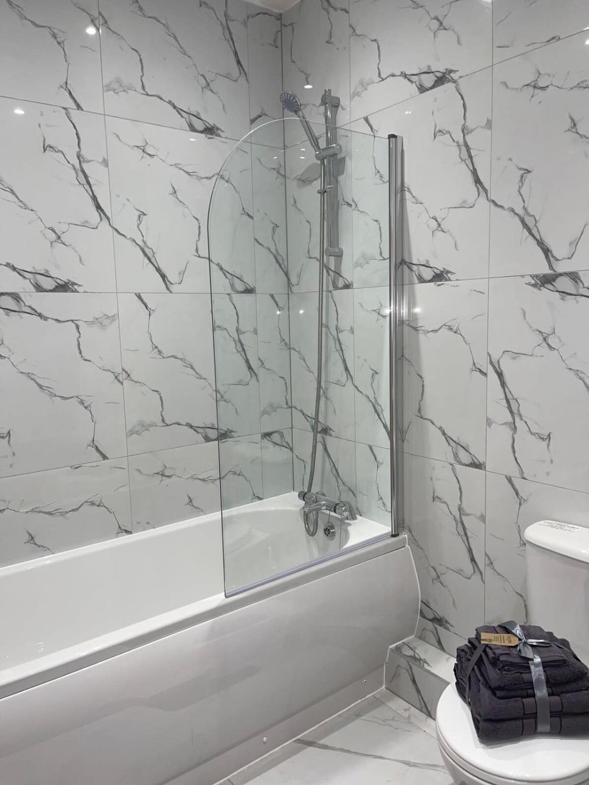 1 Bedroom Apartment - Flitwick - Contractor Friendly - Tourist Ready - Full Kitchen - Wifi - Smart Tv - Sofa Bed - Free Parking - Ideal For Short Or Long Stays Экстерьер фото